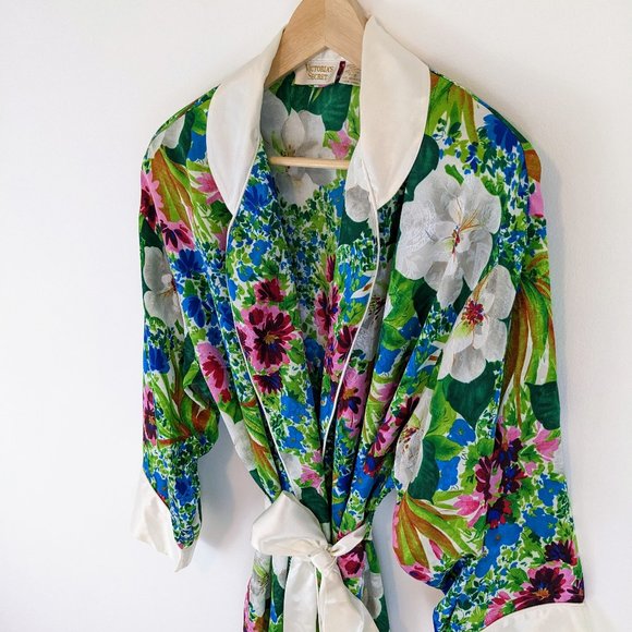 Victoria's Secret Other - Vintage GOLD Label Victoria's Secret Floral Robe